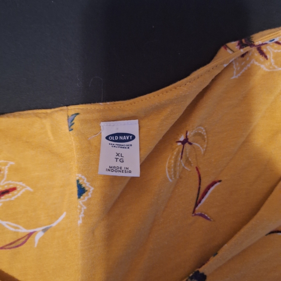 Old Navy Yellow Floral Casual Dress - Picture 3 of 3